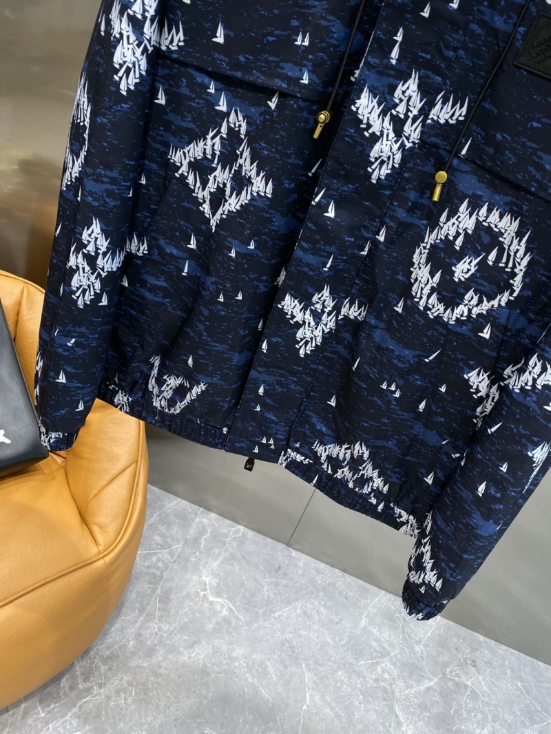 l0vis Vvtt0n outwear